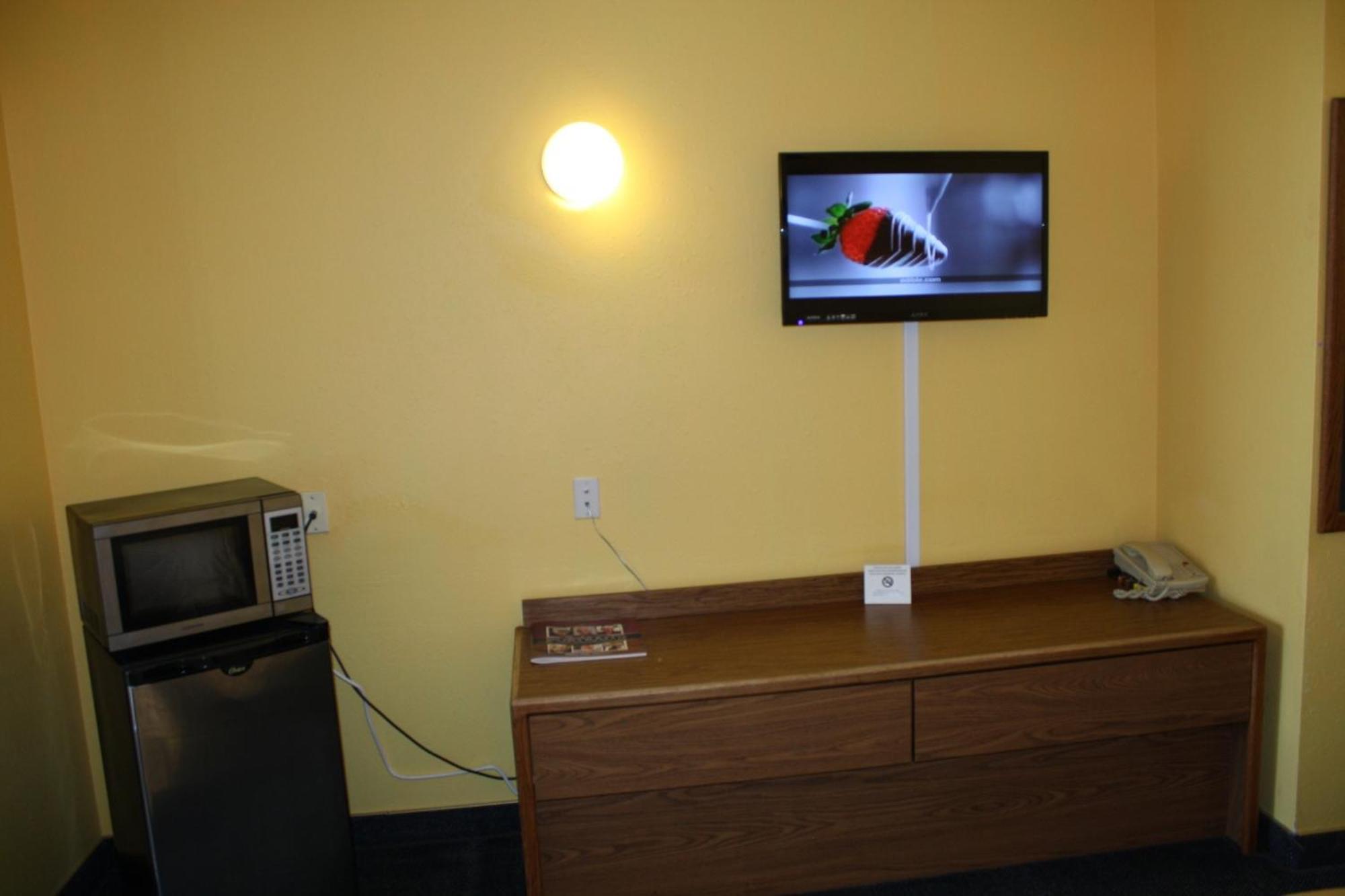 Best Budget Inn Owatonna Стая снимка